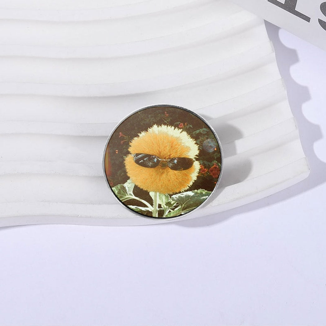 Pinori - Playful Sunglasses Flower Fashion Pin