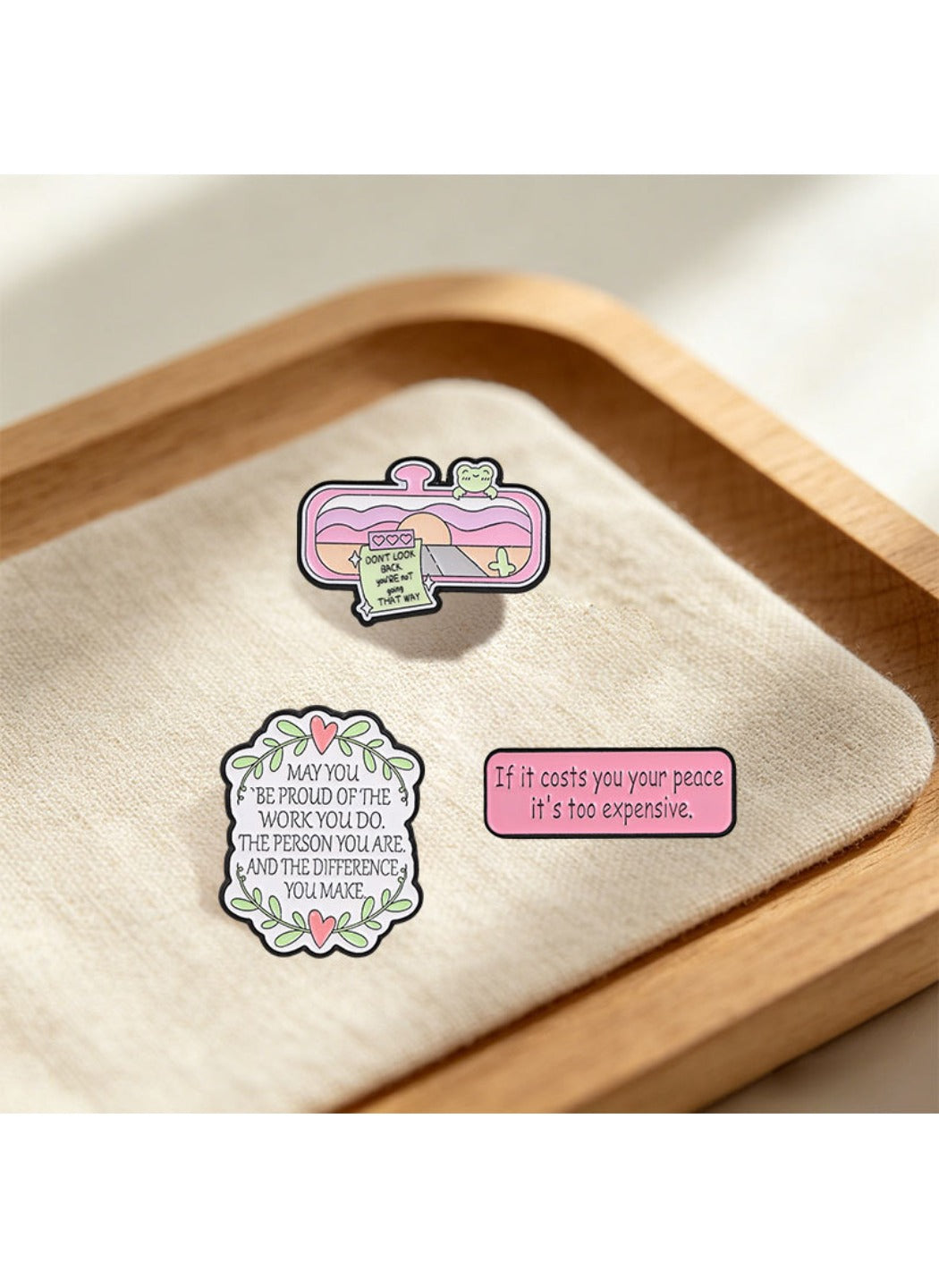 Pinori - Cute Cartoon Badge with Inspiring Words Pin Brooch Badge