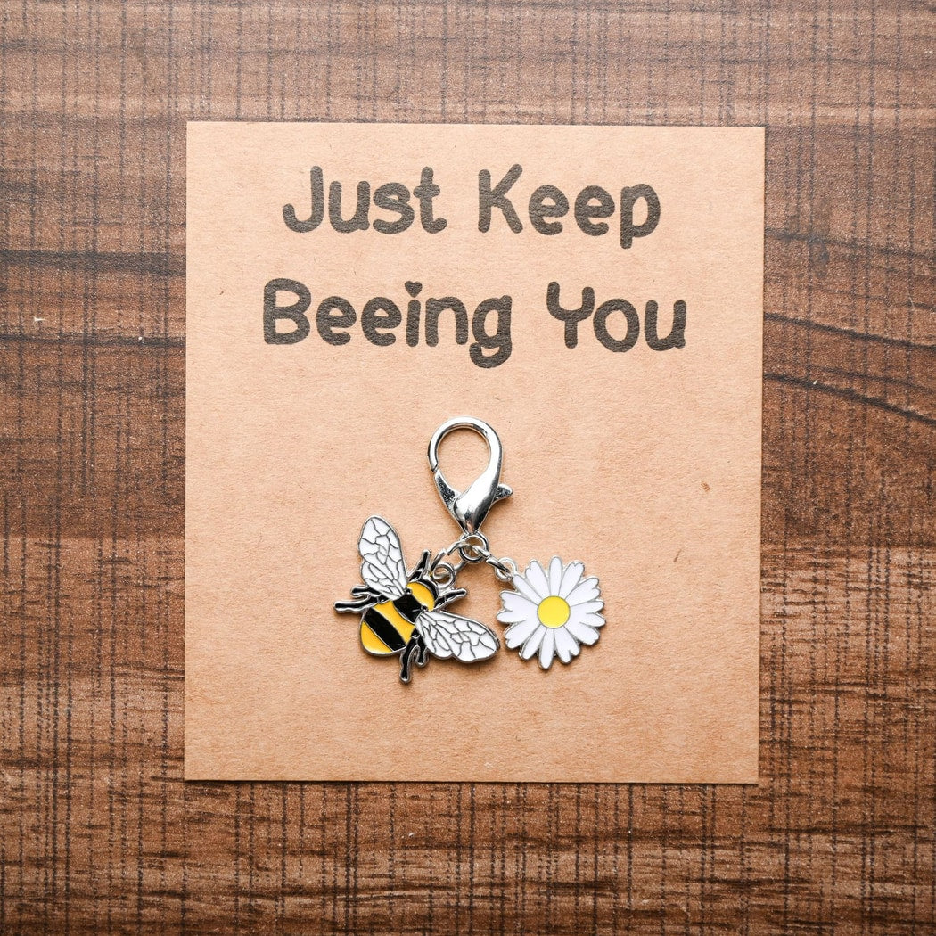 Taphug - Pocket Hug Simple Sunflower Accent Keychain