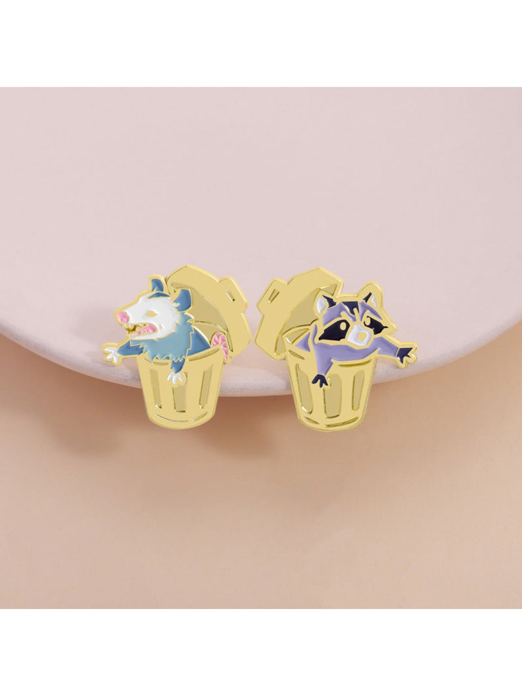 Pinori - Cute Raccoon Opossum Trash Animal Brooch
