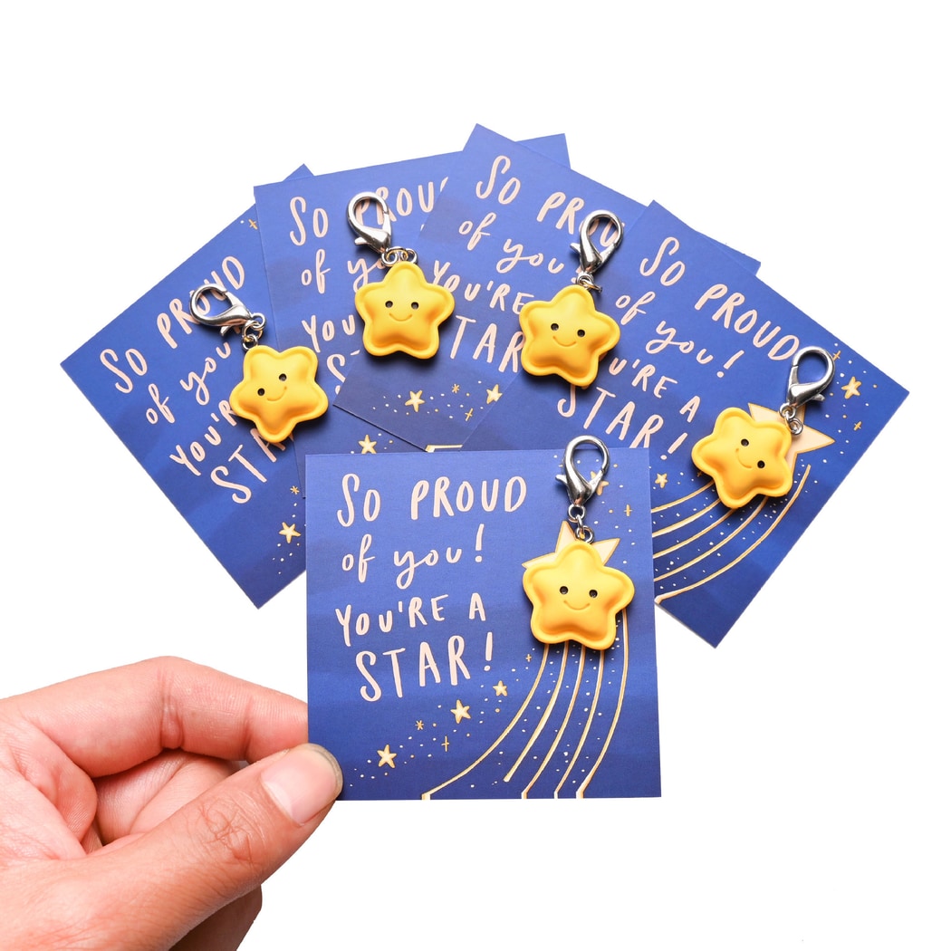 Taphug - Pocket Hug Smiley Face Star Keychain