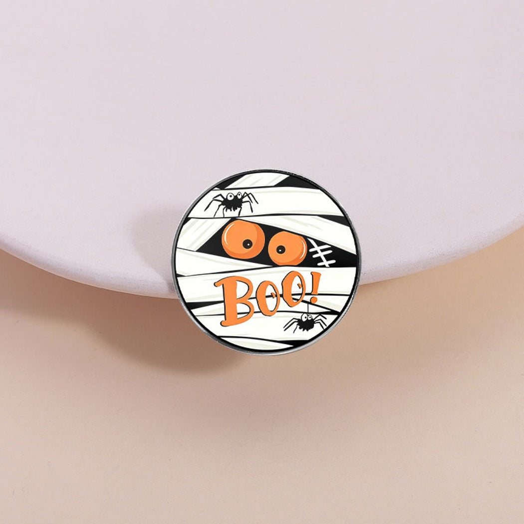 Pinori - Novelty Text Graphic Circle Brooch