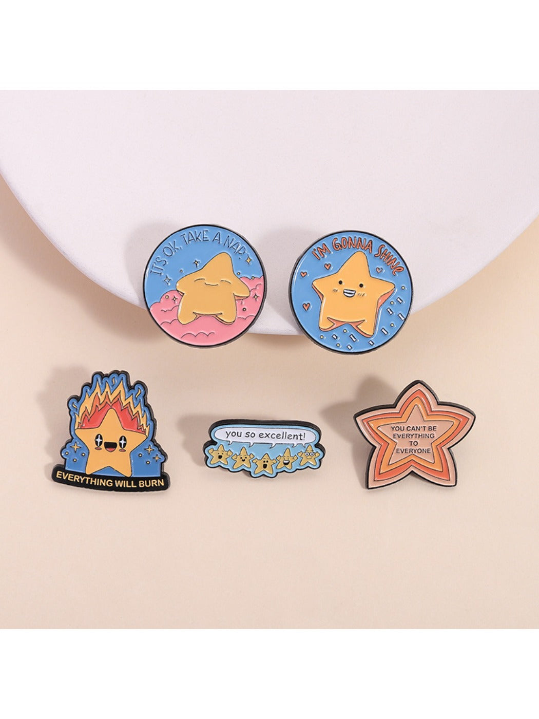 Pinori cute cartoon shining star enamel pin on white background