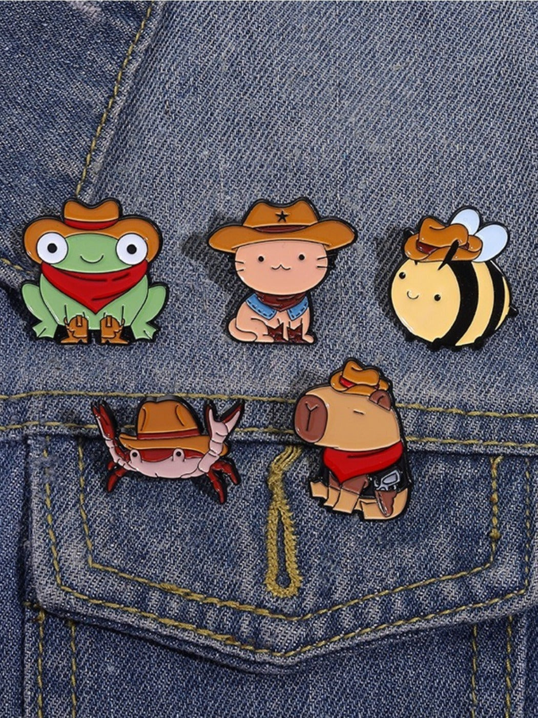 Pinori - Fashion Cowboy Critter Brooch