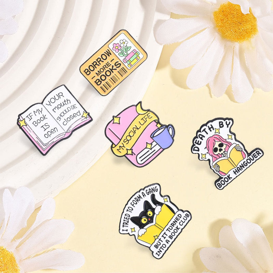 Pinori - Playful Book Theme Brooch Pin