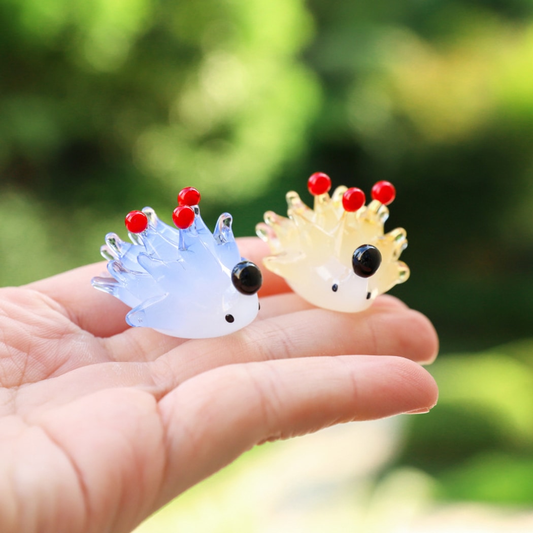 Glasira - Cute Hedgehog Desktop Decoration