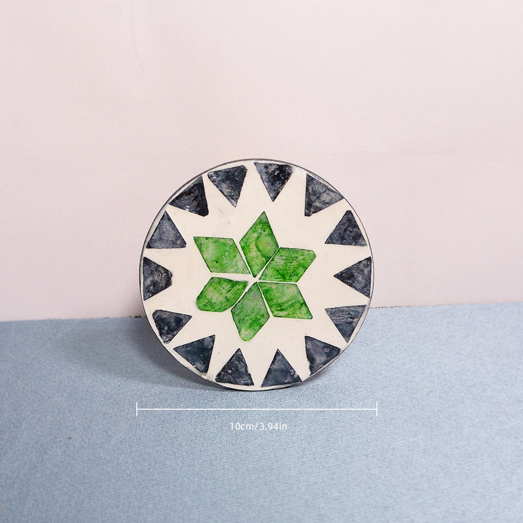 Thimara - Round Floral Pattern Decorative Coaster