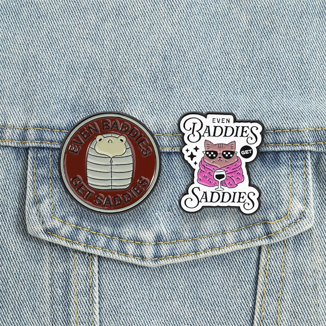 Pinori - Simple Animal Motif Decorative Pin