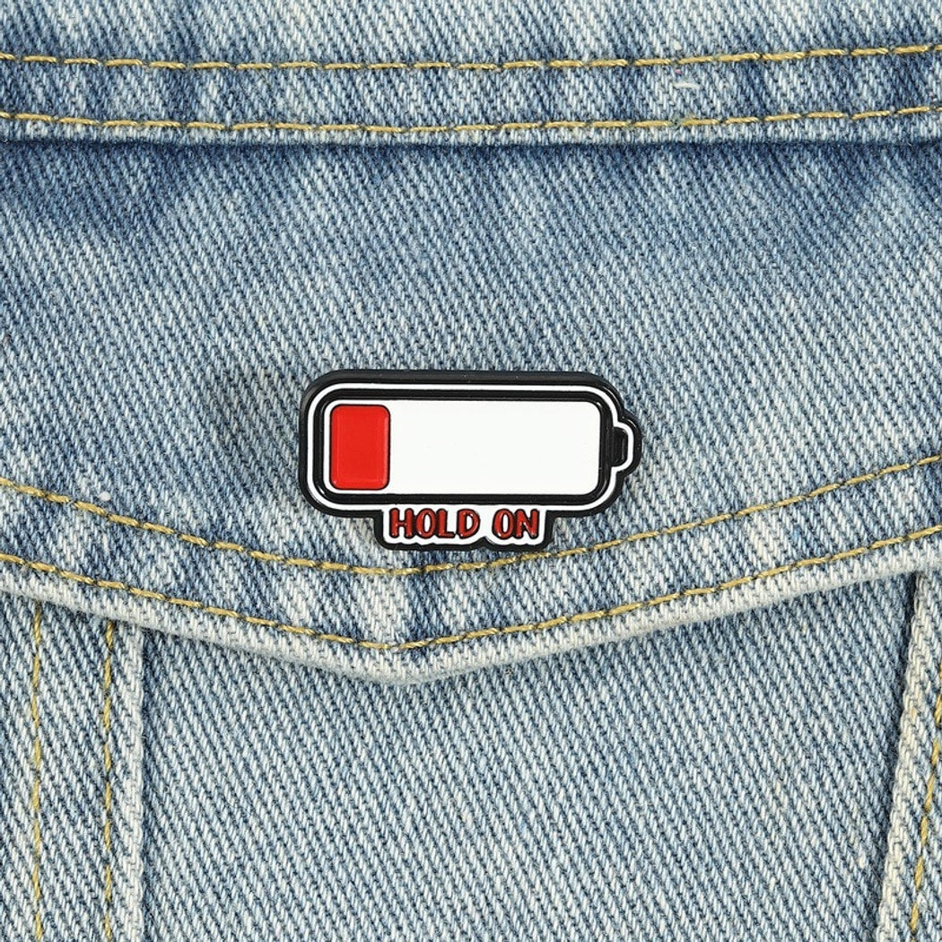 Pinori - Low Battery Brooch