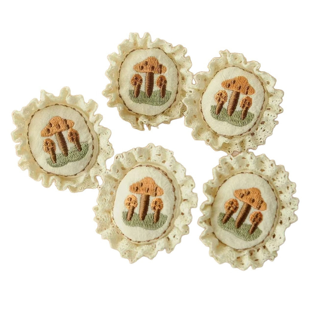 Pinori - Forest Style Mushroom Embroidery Lace Edge Pin