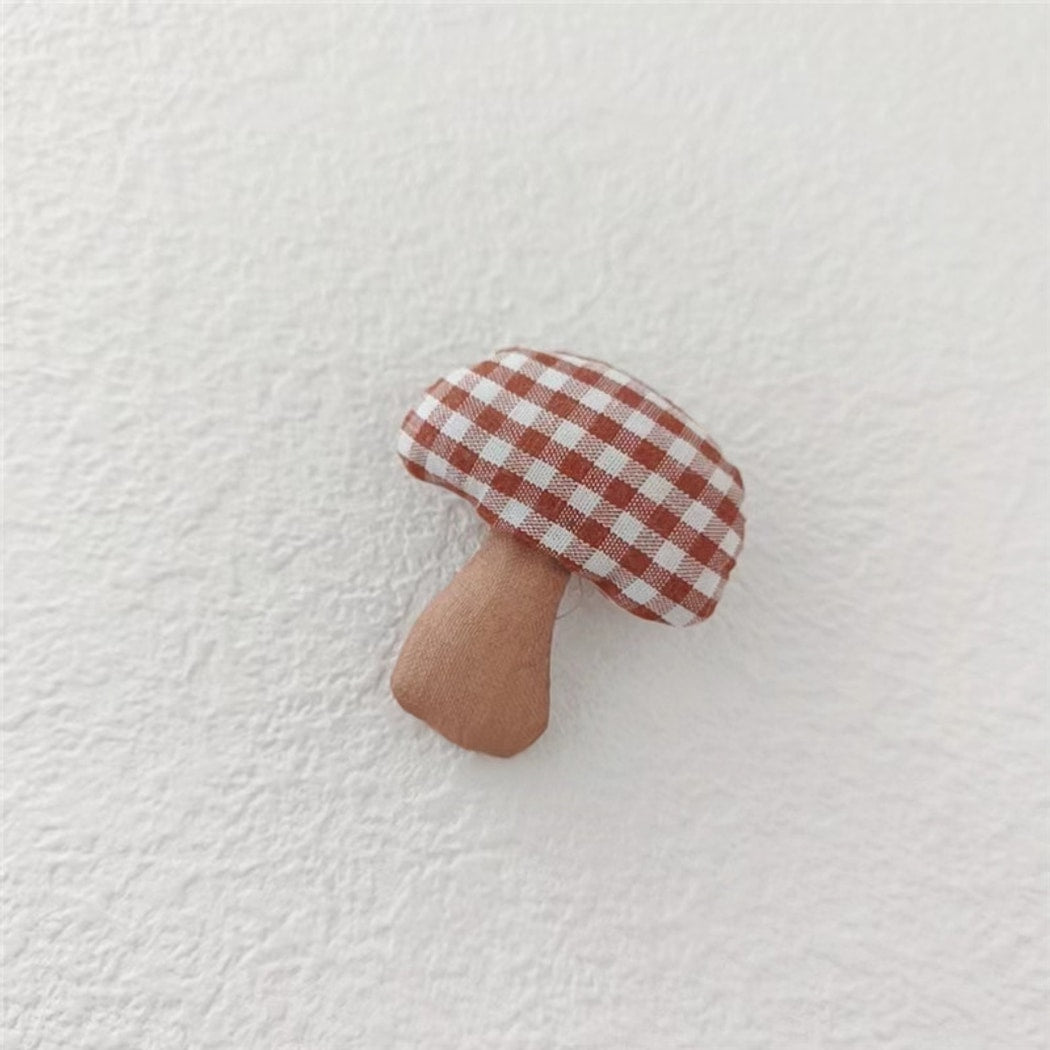 Pinori - Checked Pattern Mushroom Shape Pin