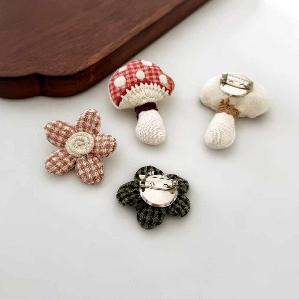 Pinori - Sweet Flower and  Mushroom Pin