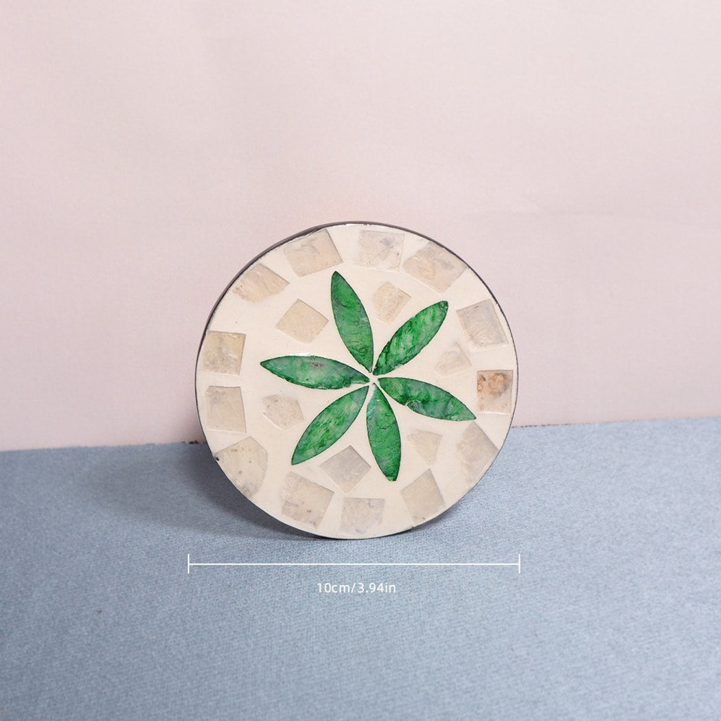 Thimara - Round Floral Pattern Decorative Coaster