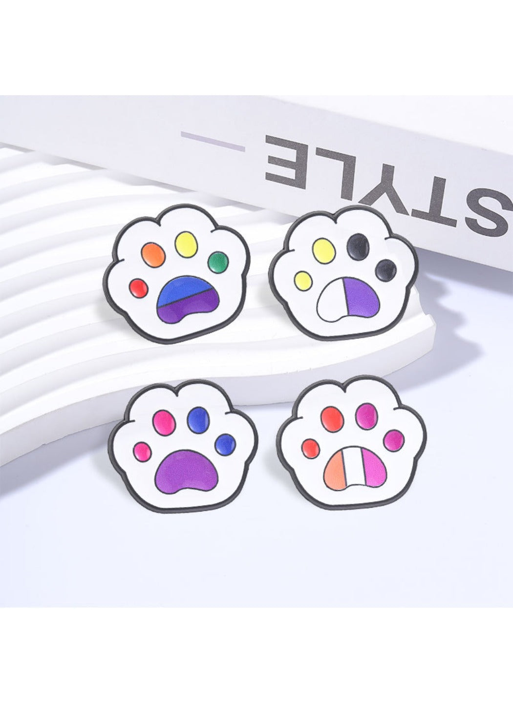 Pinori - Cat Paw Brooch Badge, Cute Cartoon Colorful Paw Pin