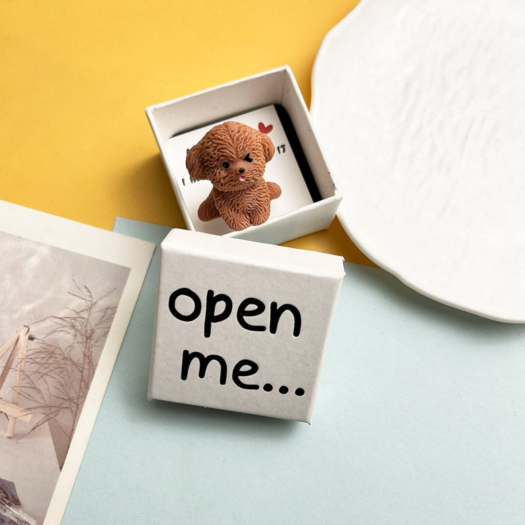 Taphug - Pocket Hug Curly Teddy Heart Detail Figurine