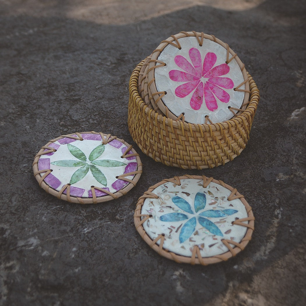 Thimara - Round Floral Pattern Woven Style Coaster Set