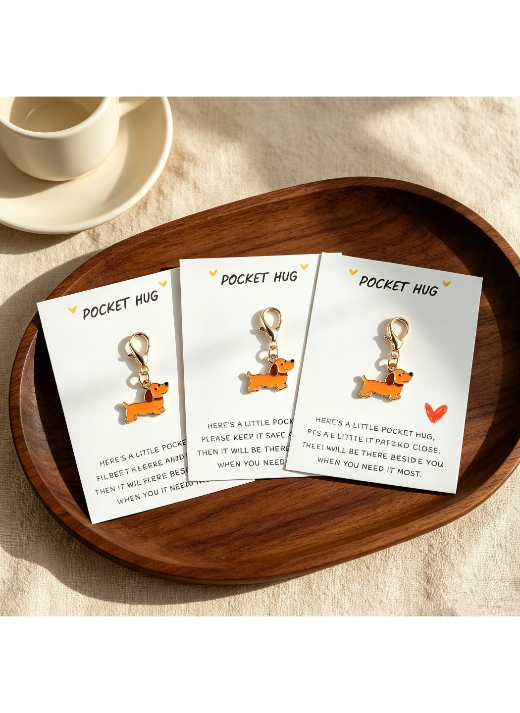 Taphug  - Alloy Pocket Hug Card Dachshund Keychain