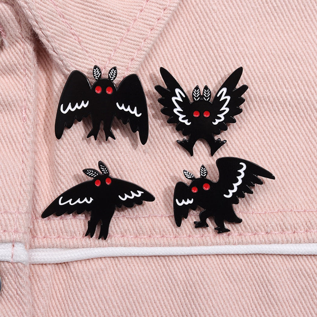 Pinori - Halloween Dark Style Cartoon Bat Shape Pin