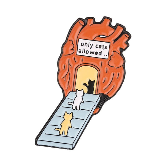 Pinori - Cat Doorway Scene Enamel Pin