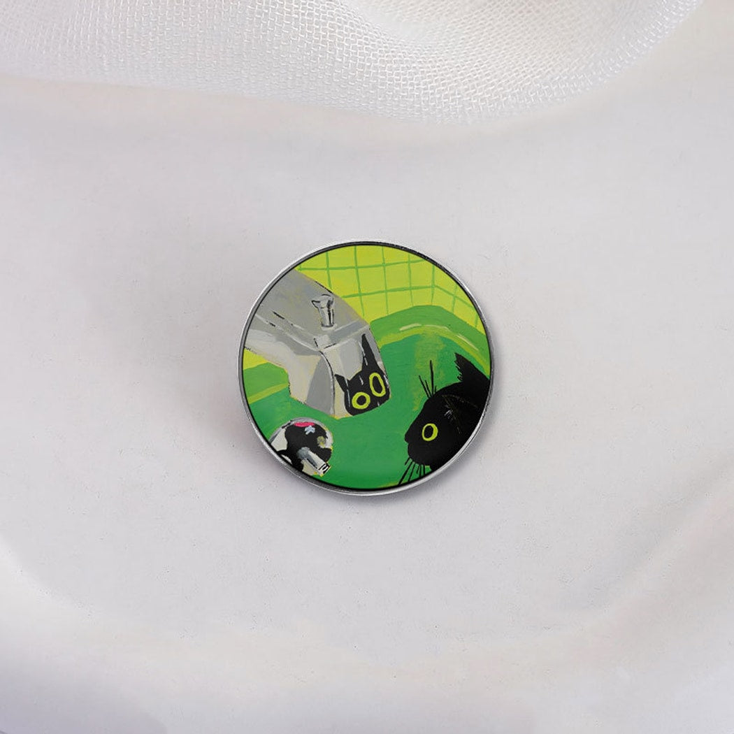 Pinori - Playful Cat Theme Geometry Pin