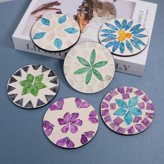Thimara - Round Floral Pattern Decorative Coaster