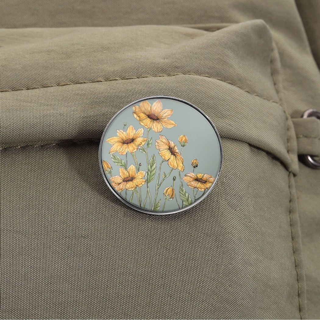 Pinori - Floral Botanical Enamel Pin