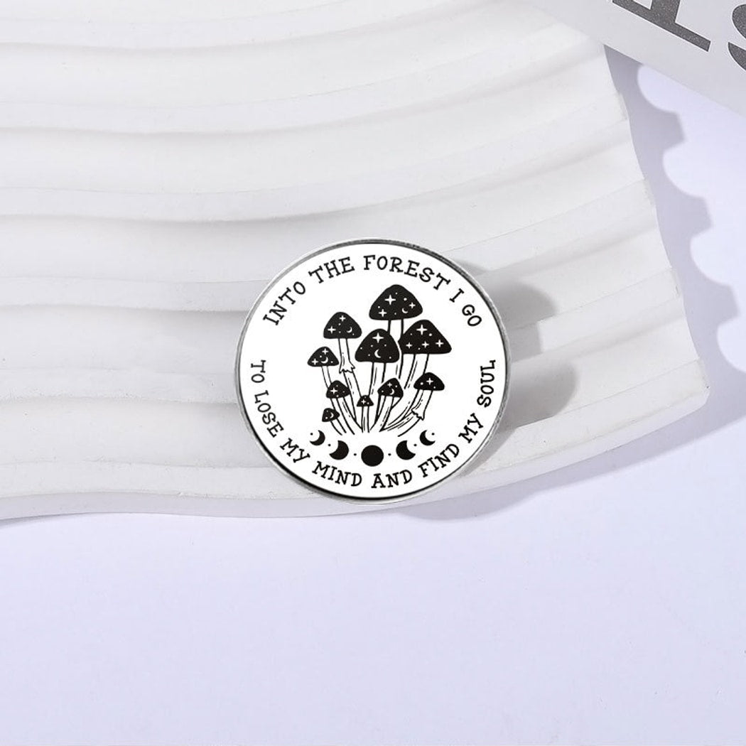 Pinori - Mushroom and Letter Circle Decorative Pin