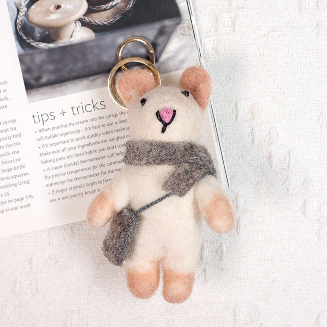 Handcrafted Wool Felt Cute Mouse Keychain