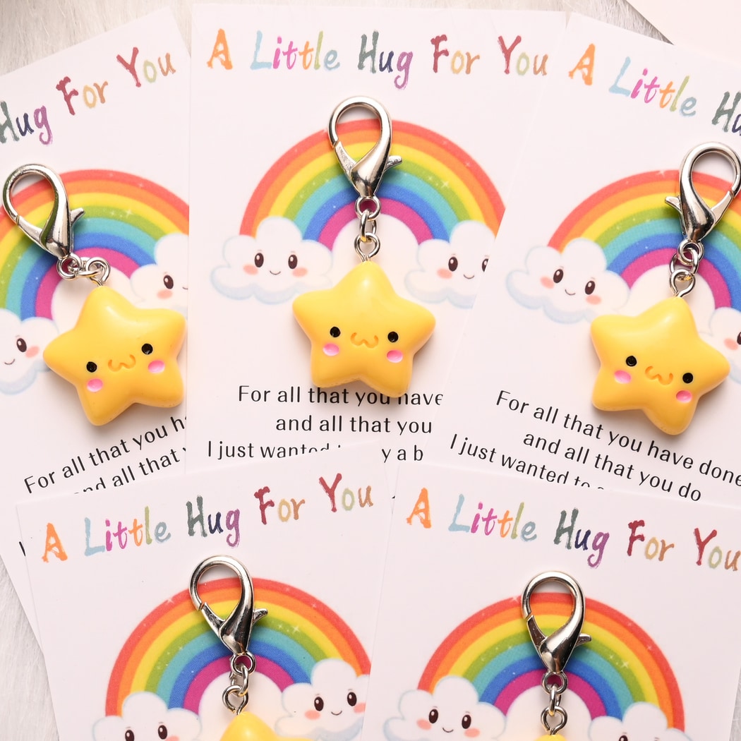 Taphug - Pocket Hug Cute Star Keychain