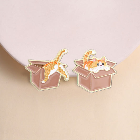 Pinori - Cute Cat in Box Cartoon Pin