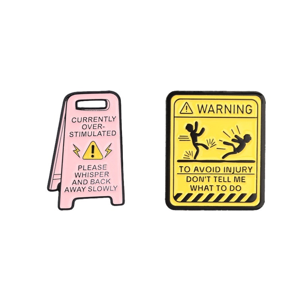 Pinori - Playful Slogan Decorative Pin