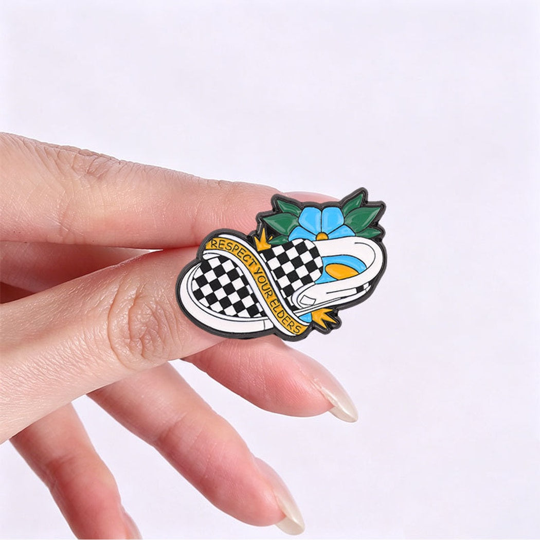 Pinori - Retro Checker Ribbon Floral Enamel Pin