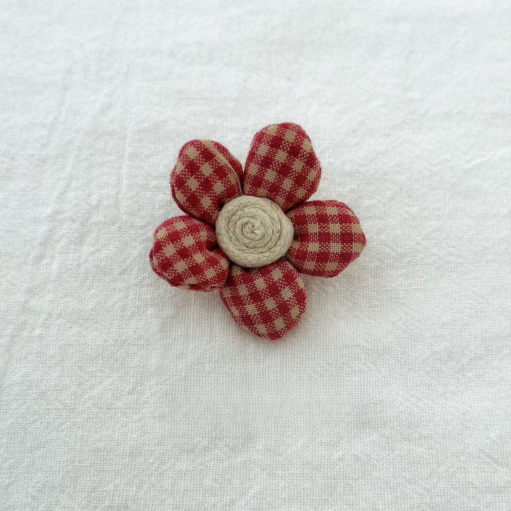 Pinori - Sweet Flower and  Mushroom Pin