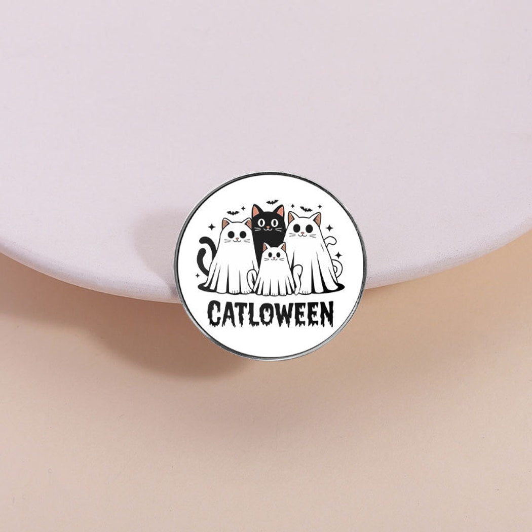 Pinori - Cute Cat Halloween Theme Round Pin