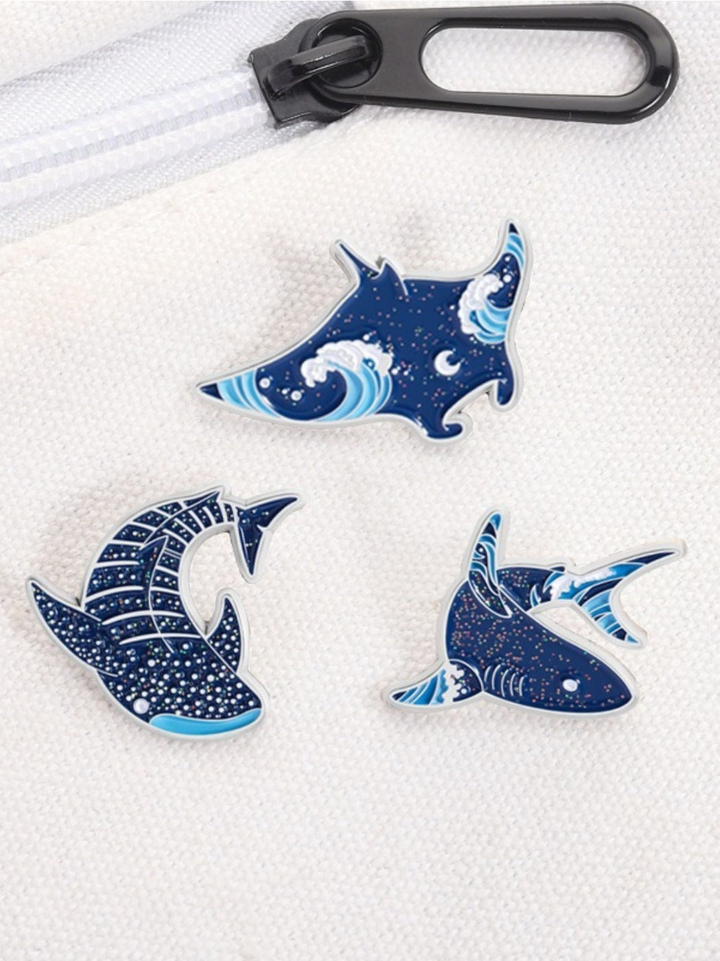 Pinori - Stylish Ocean Theme Brooch