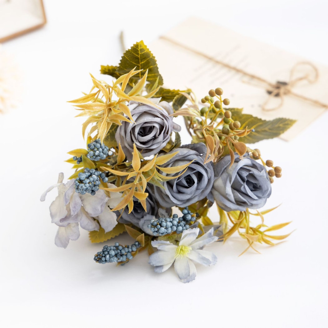 Roselle - Garden Style Decorative Artificial Rose Bouquet