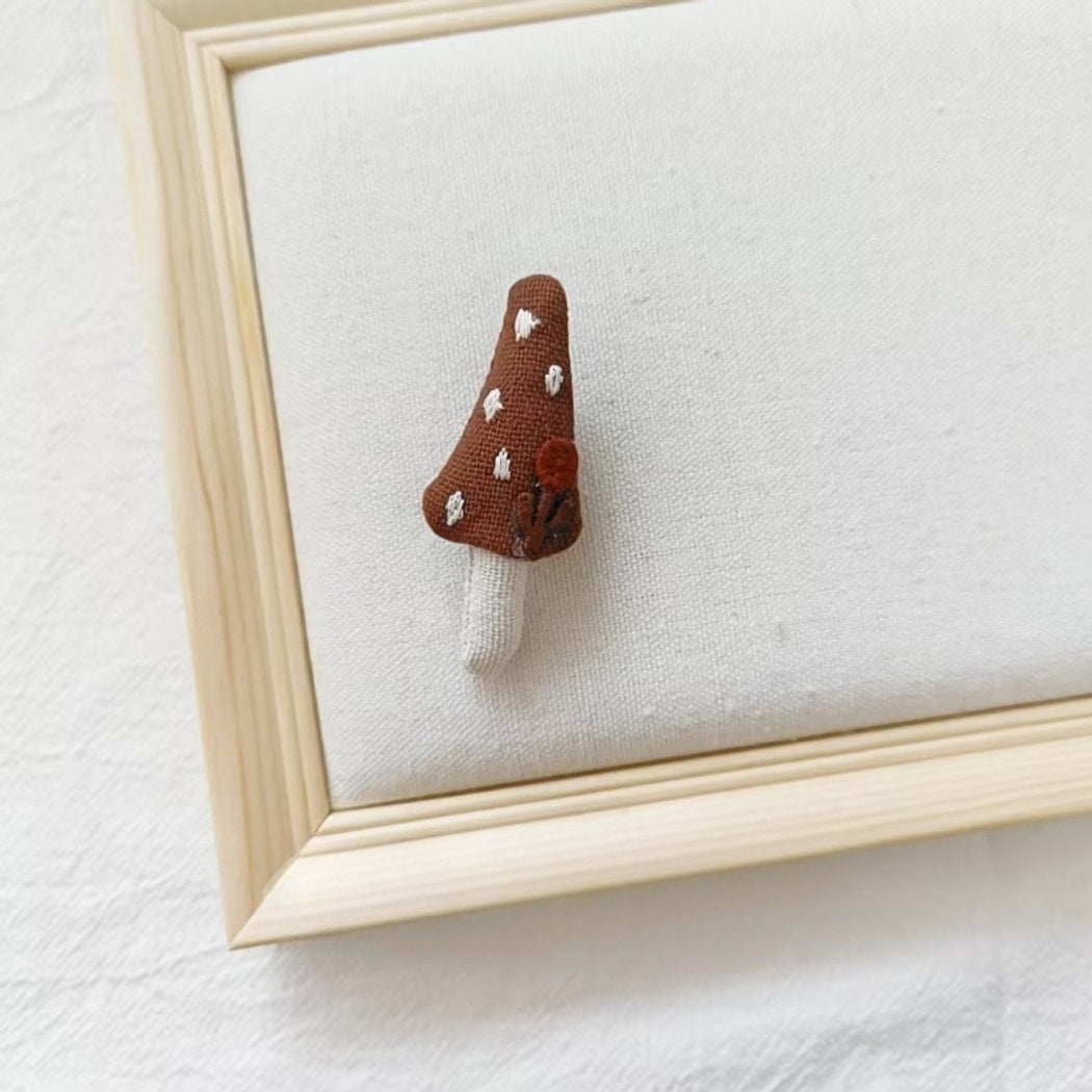 Pinori - Cute Multiple Styles Mushroom Pin