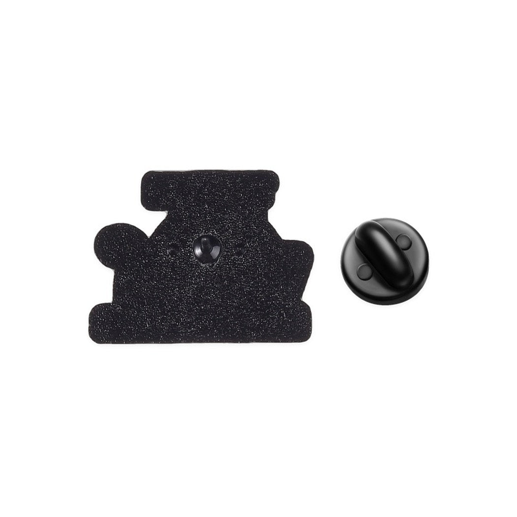 Pinori - Engineer Cat Brooch