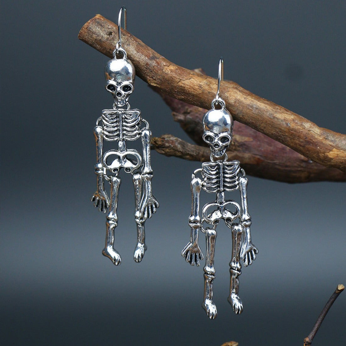 Halloween Punk Skull Drop Earrings