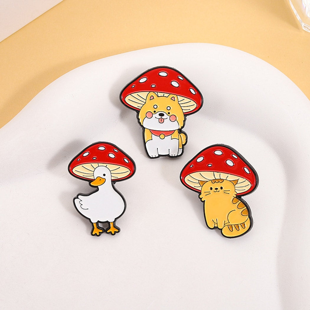 Pinori - Animal Mushroom Cartoon Decorative Pin