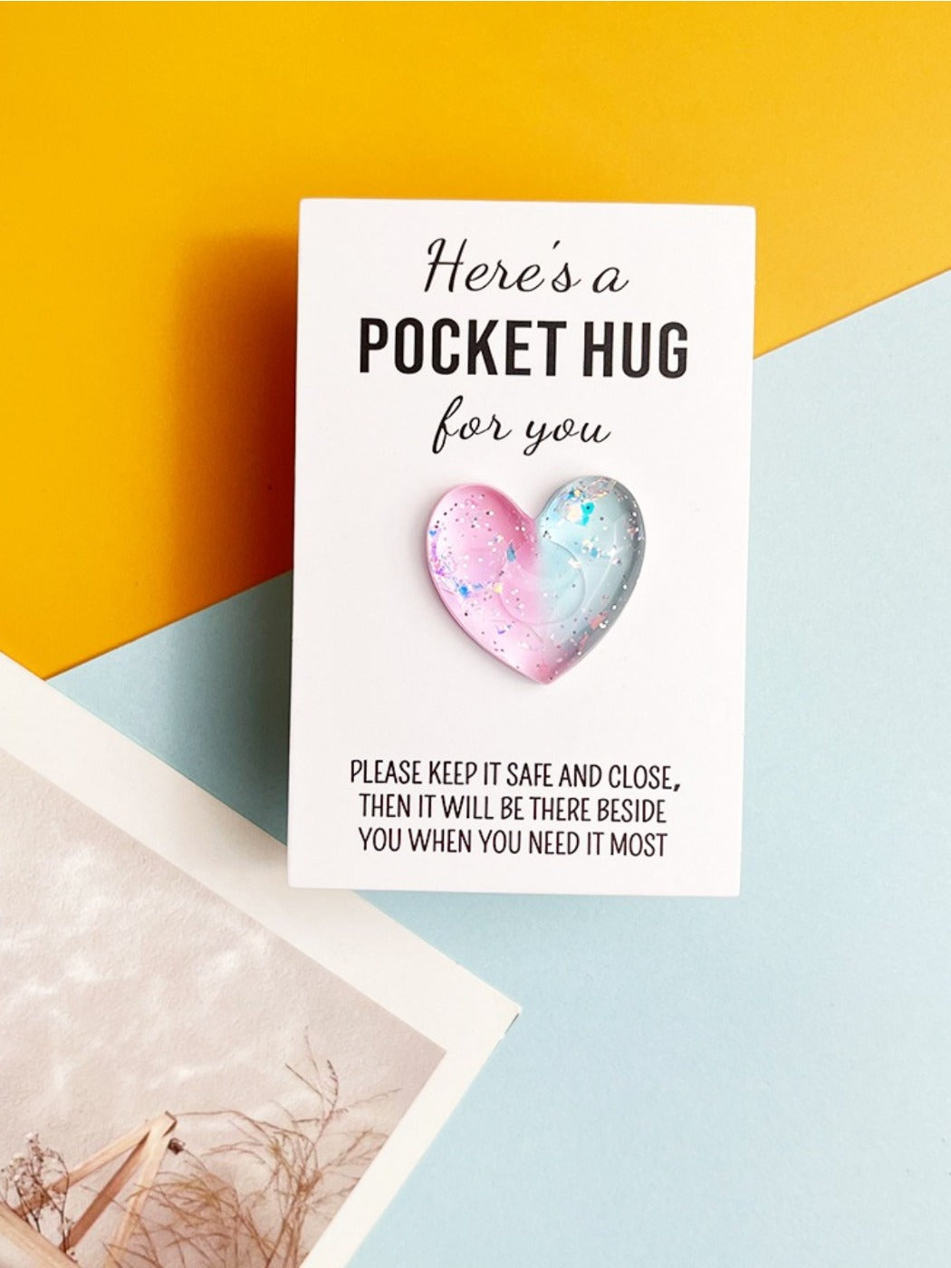 Taphug - Pocket Hug Glitter Gradient Heart