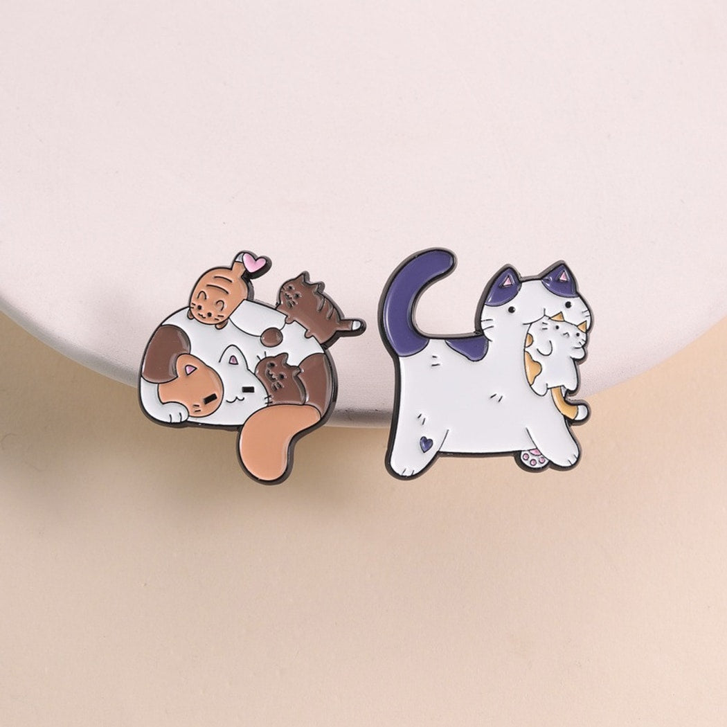 Pinori - Simple Animal Theme Cat Pin
