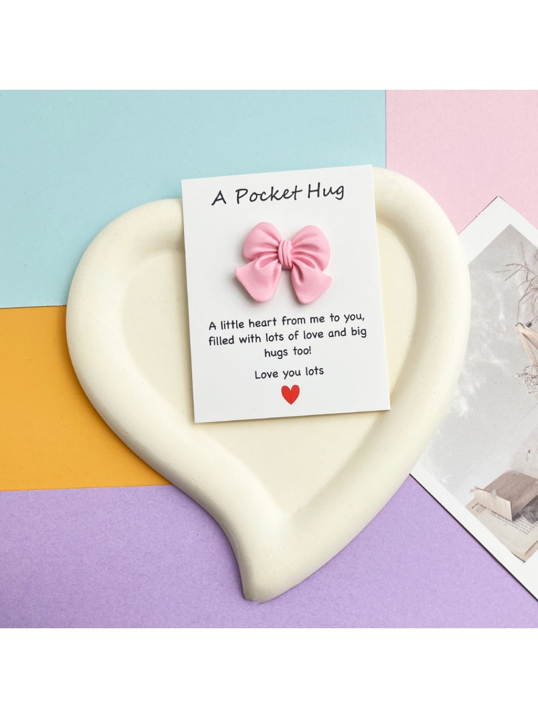 Taphug Pocket Hug card with bow shown alongside matching envelope