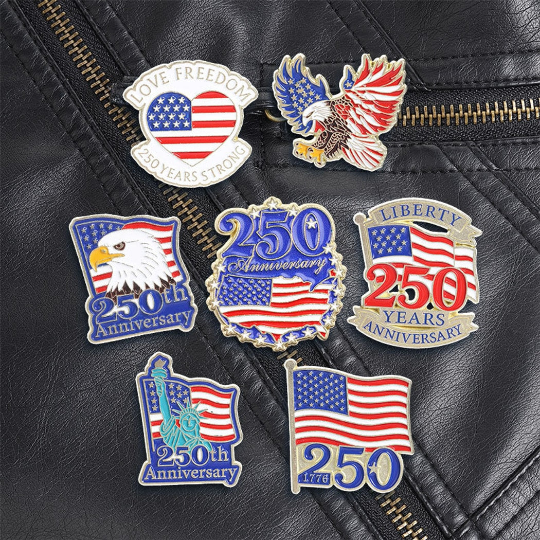 Pinori - Anniversary Letter Detail Fashion Brooch Pin