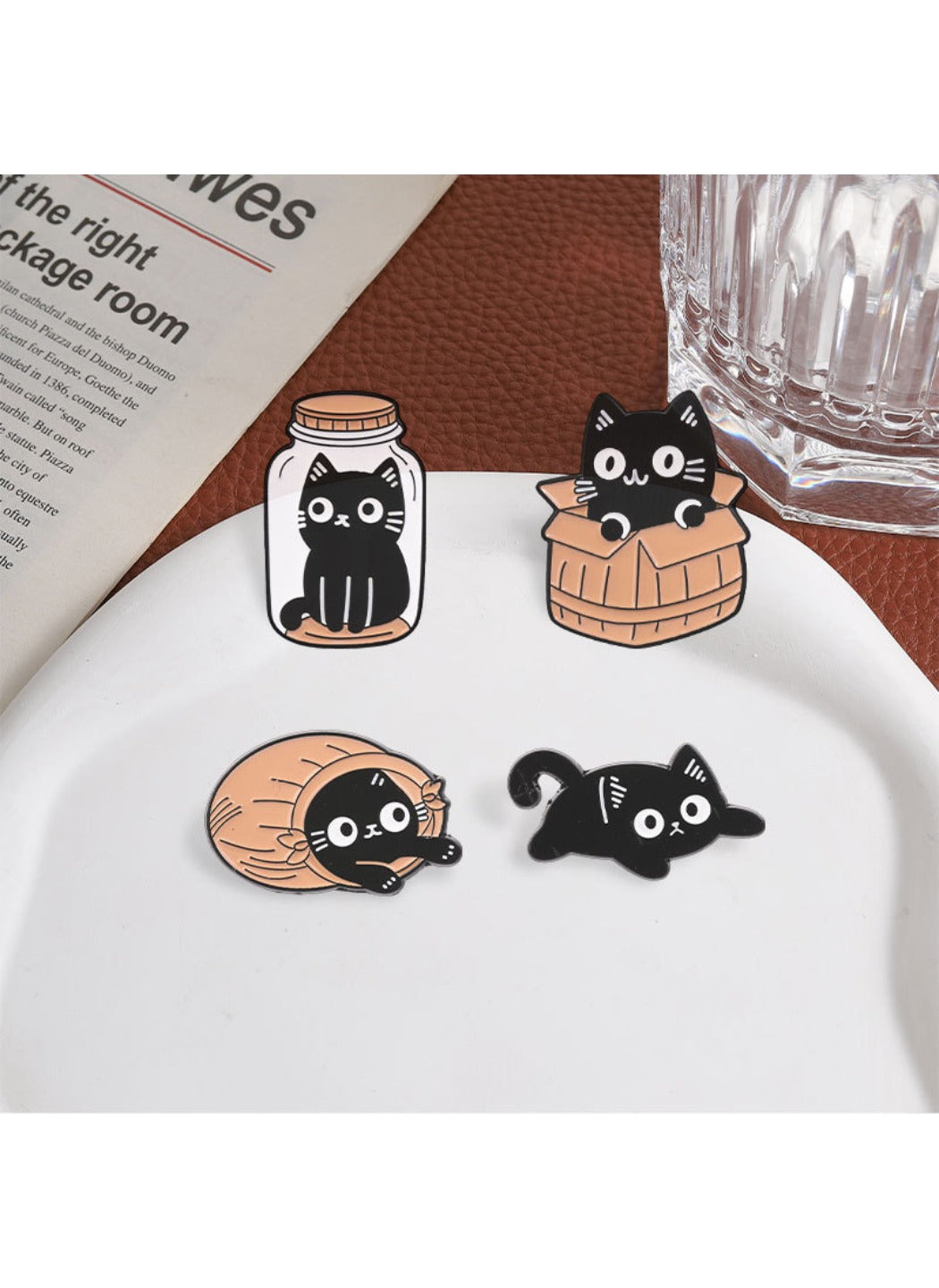 Pinori - Black Cat Brooch Badge, Cute Cartoon Kitty Pin