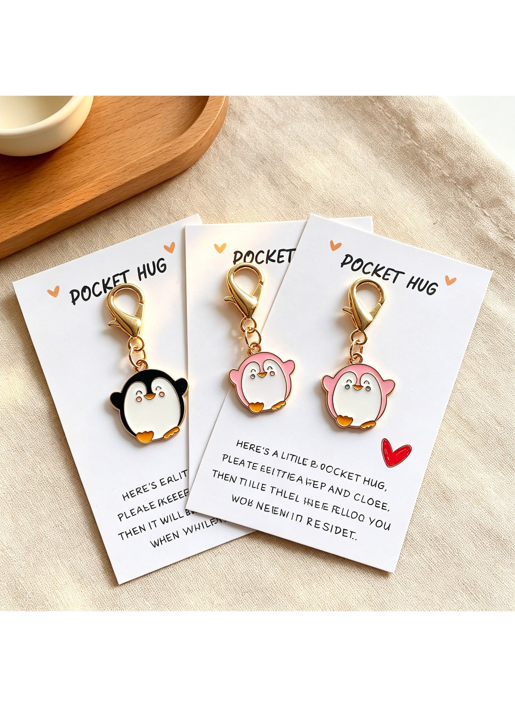 Taphug  - Alloy Pocket Hug Card Cute Penguin Keychain