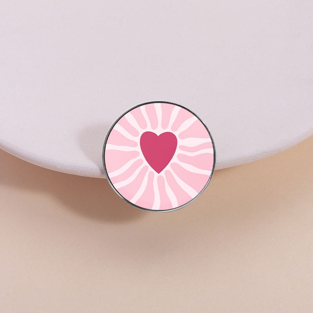 Pinori - Pink Heart Motif Round Pin