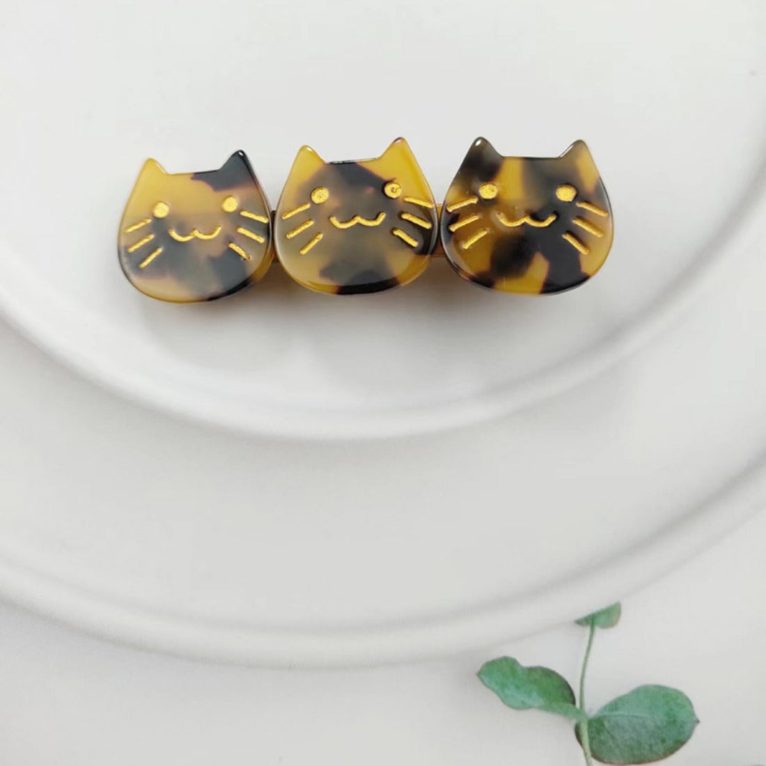 Cico - Three Cat Head Acetate Hair Clips