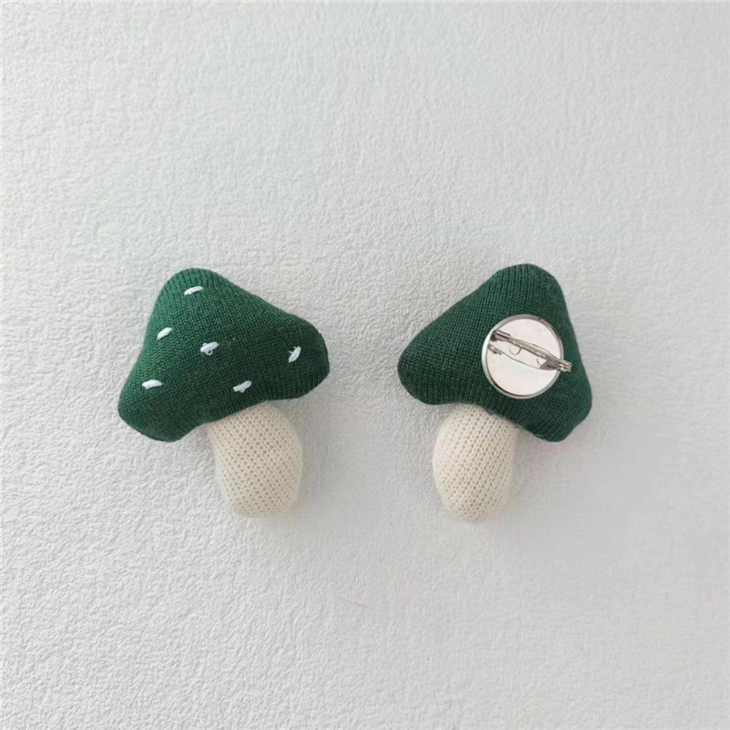 Pinori - Cute Mushroom Motif Decorative Pin