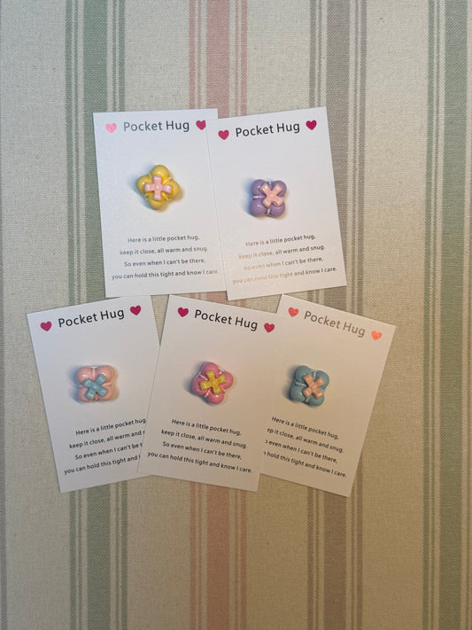 Taphug - Pocket Hug Gift Box pocket hug card and keepsake token